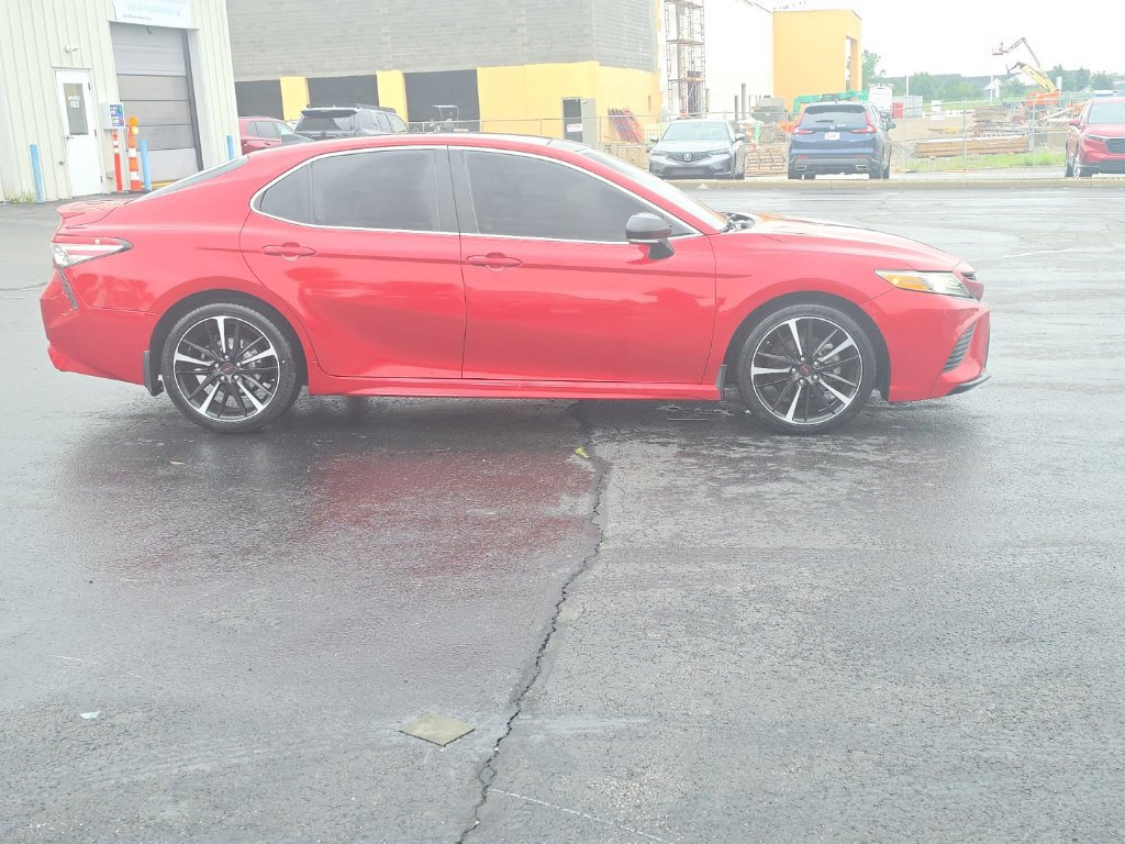 Used 2019 Toyota Camry XSE FWD image 10
