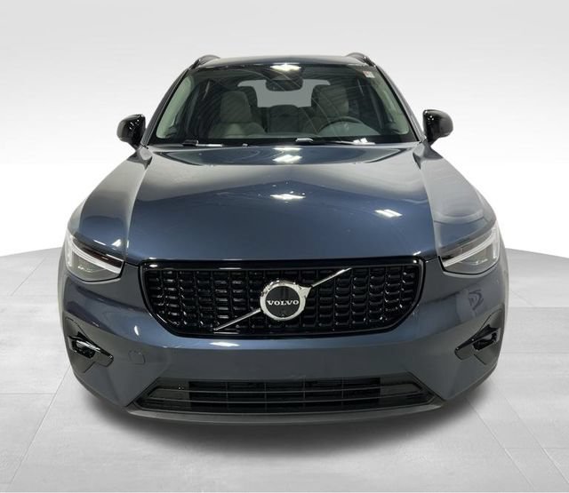 New 2026 Volvo XC40 B5 Ultra w/ Protection Package Premier AWD/4WD image 3