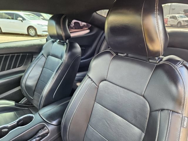 Used 2015 Ford Mustang GT Premium w/ Equipment Group 401A RWD image 21