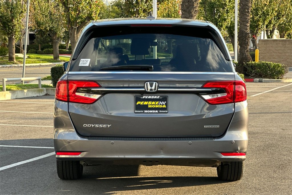 Certified 2023 Honda Odyssey Touring image 5