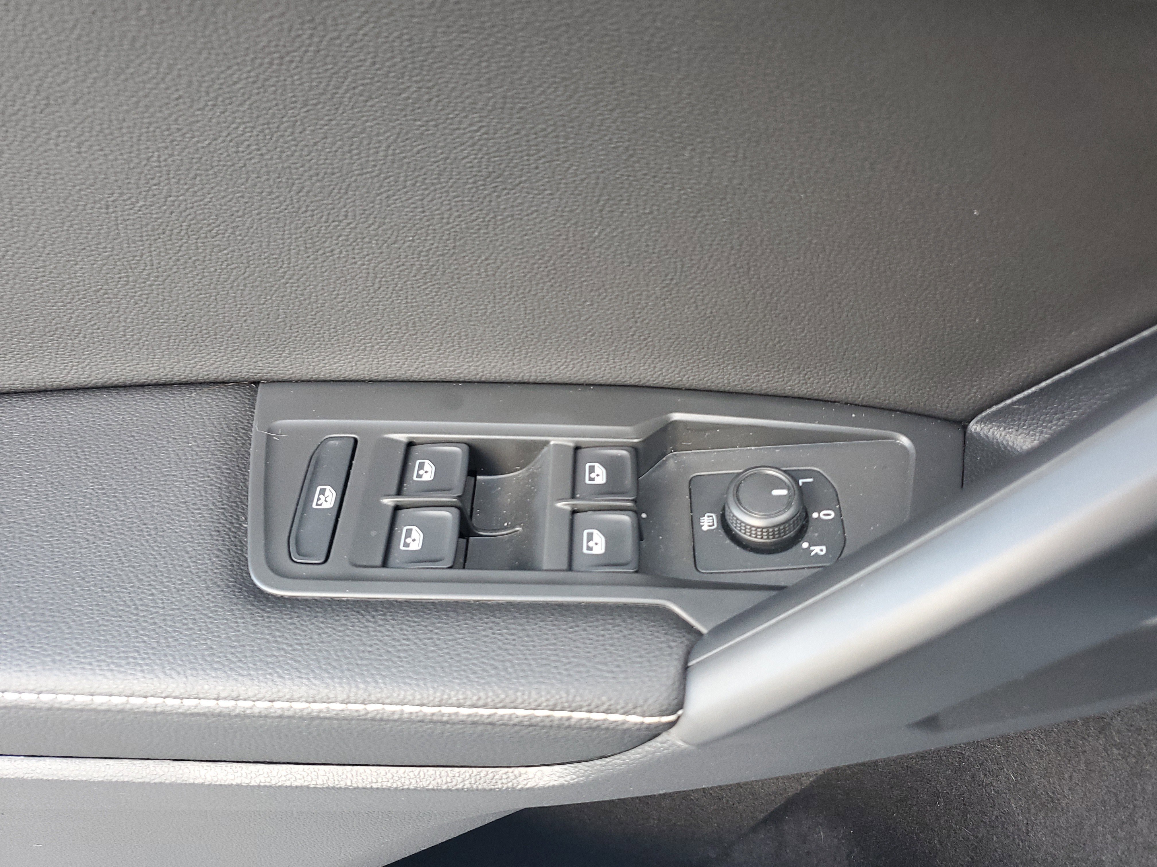 Used 2023 Volkswagen Tiguan S w/ Driver Assistance Package image 25