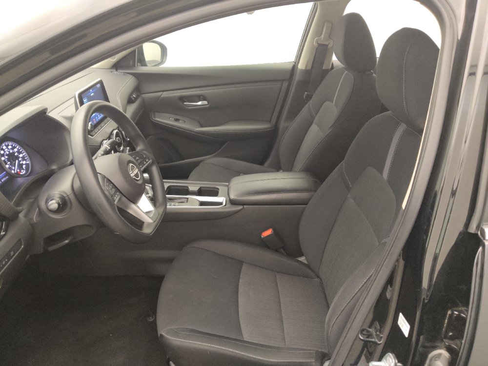 Used 2024 Nissan Sentra SV FWD image 17