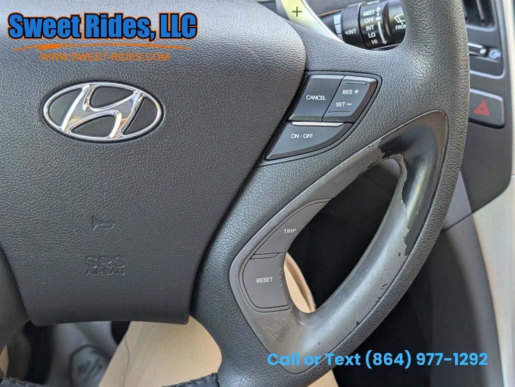 Used 2013 Hyundai Sonata SE w/ Navigation & Sunroof Pkg image 20