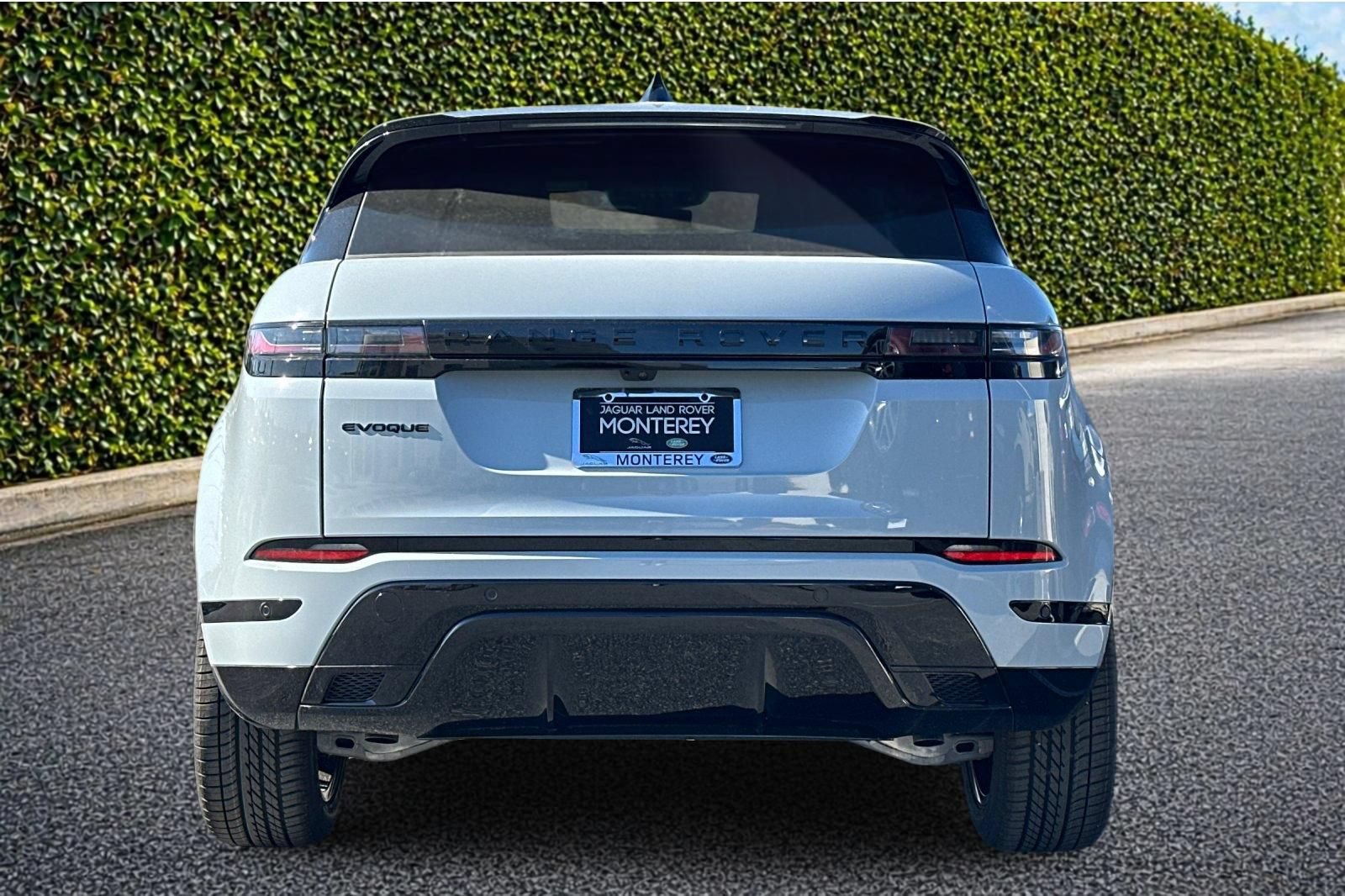 New 2026 Land Rover Range Rover Evoque Dynamic SE AWD/4WD image 5