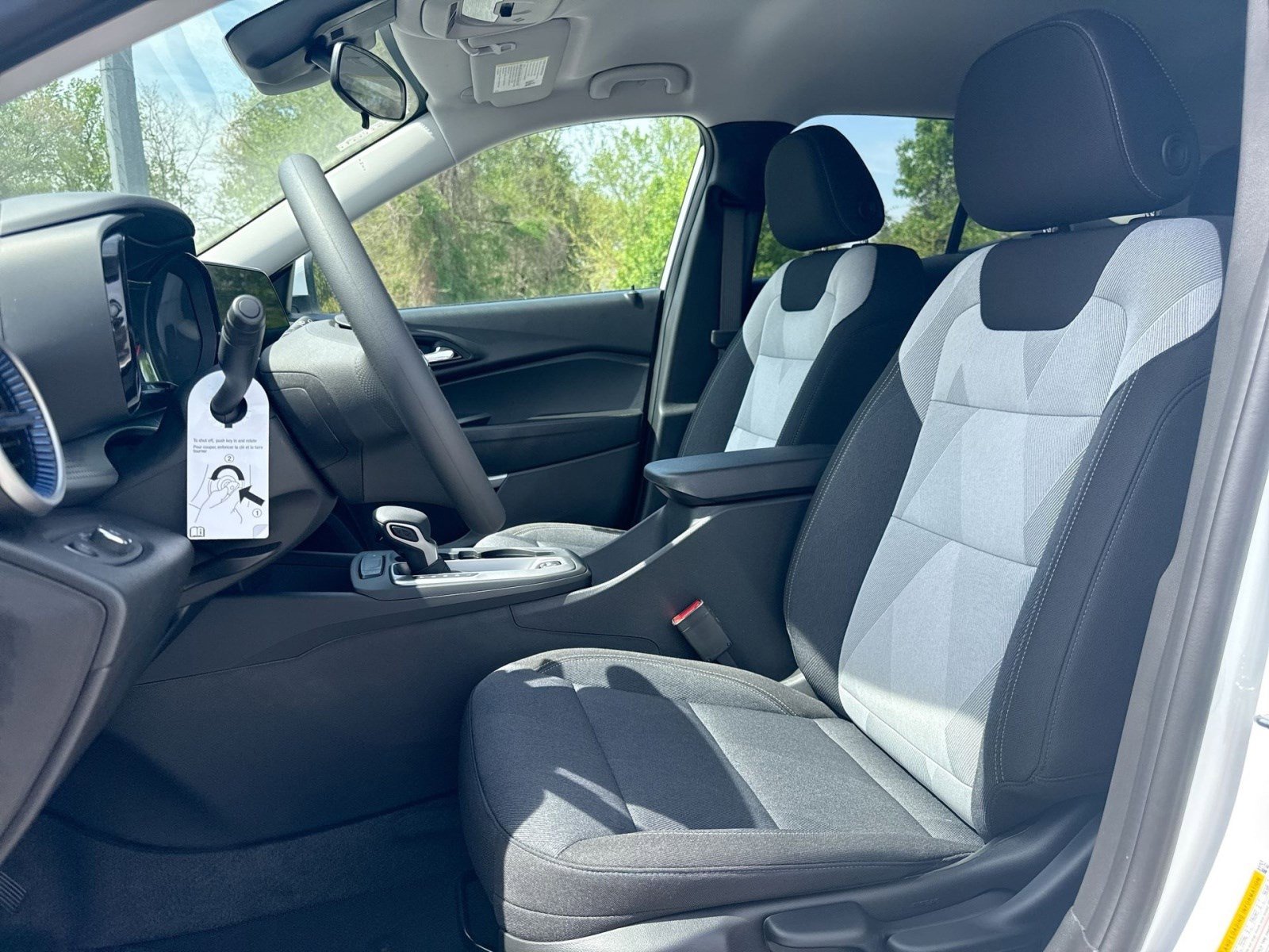 New 2026 Chevrolet Trax LS w/ LS Convenience Package FWD image 13