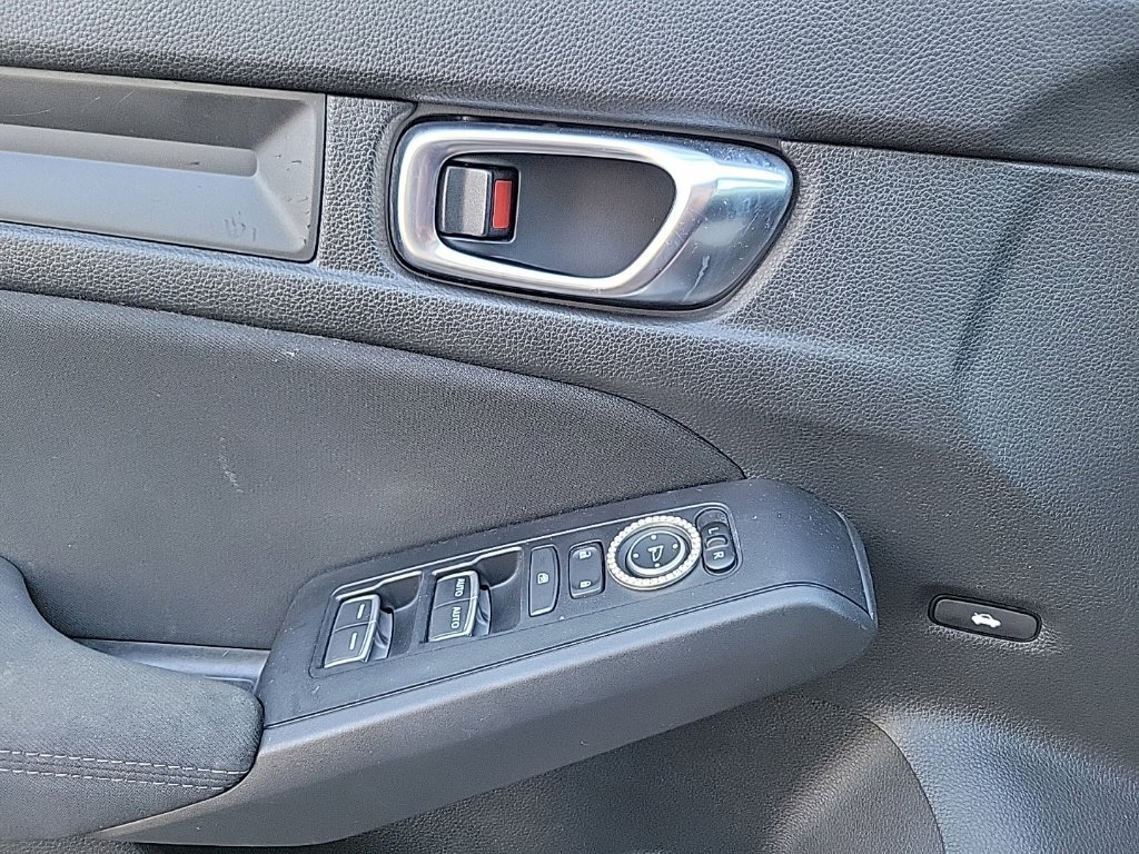 Used 2022 Honda Civic LX image 11