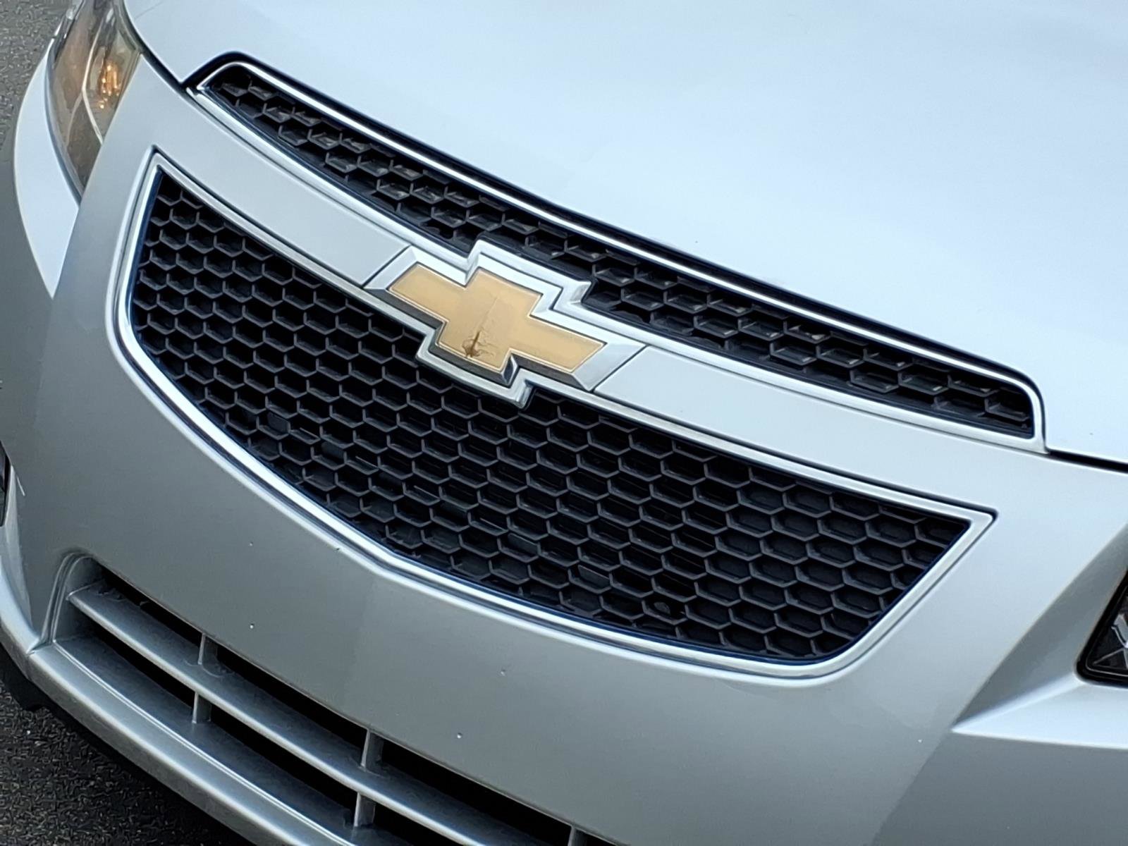 Used 2011 Chevrolet Cruze LT FWD image 27