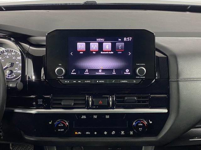 Used 2025 Nissan Pathfinder SV FWD image 20