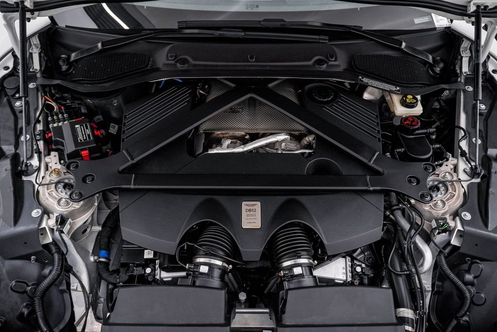 Used 2024 Aston Martin DB12 Coupe RWD image 34