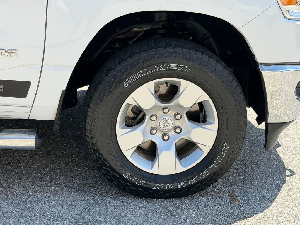 Used 2024 RAM 1500 Big Horn AWD/4WD image 9
