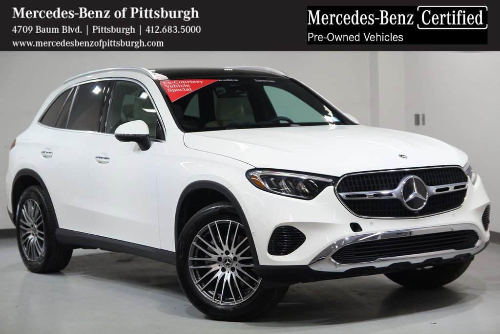 Certified 2026 Mercedes-Benz GLC 300 4MATIC image 1