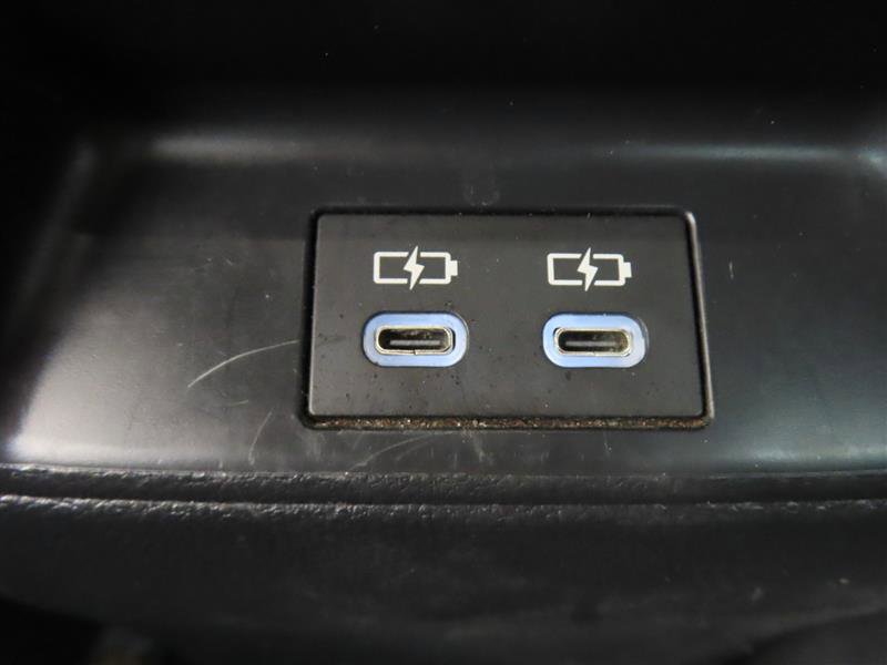 Used 2024 Toyota Corolla SE image 28