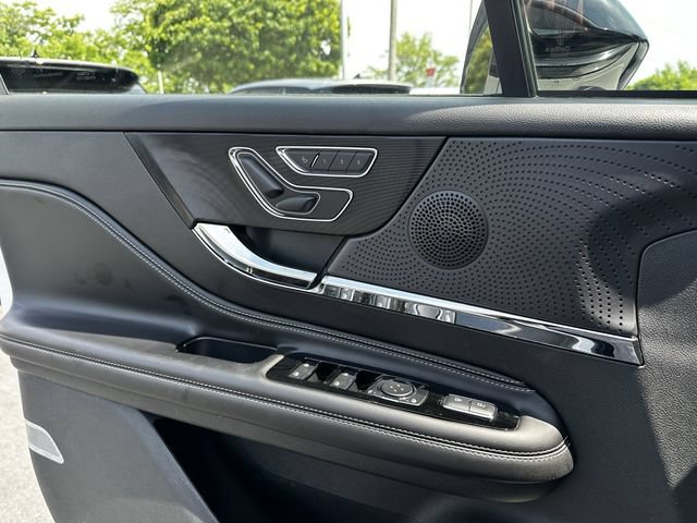 Certified 2023 Lincoln Corsair AWD w/ Equipment Group 101A image 31