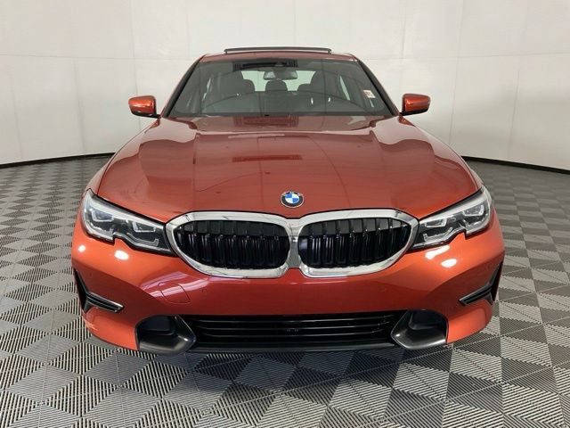 Used 2022 BMW 330i xDrive Sedan w/ Premium Package AWD/4WD image 2