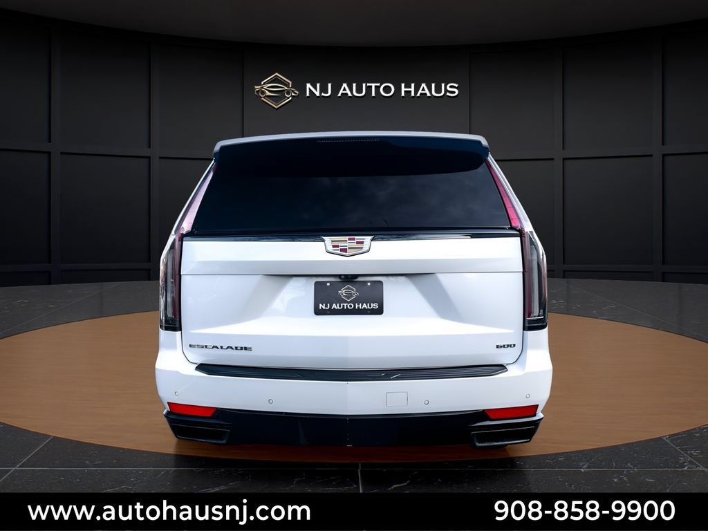 Used 2023 Cadillac Escalade ESV Sport w/ Touring Package AWD/4WD image 7