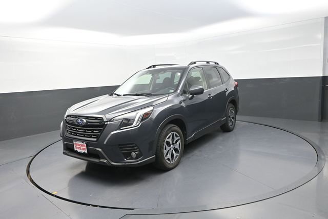 Used 2023 Subaru Forester Premium image 83