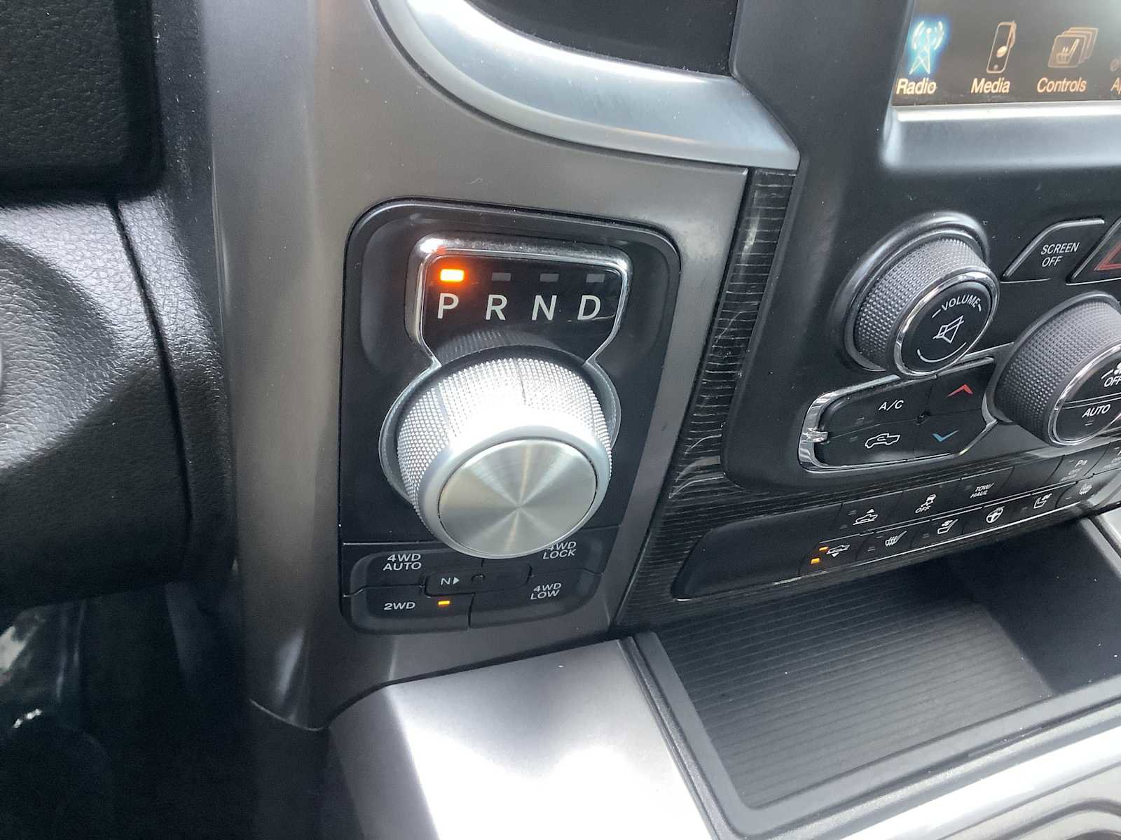 Used 2017 RAM 1500 Limited image 17