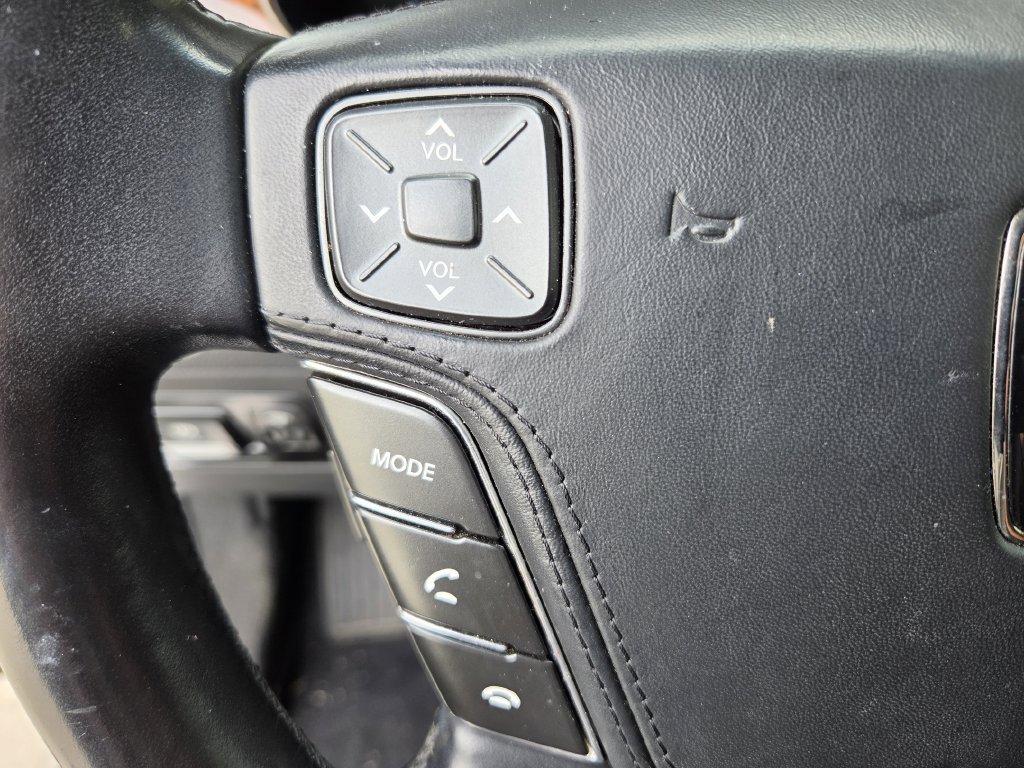 Used 2012 Hyundai Equus Ultimate RWD image 30