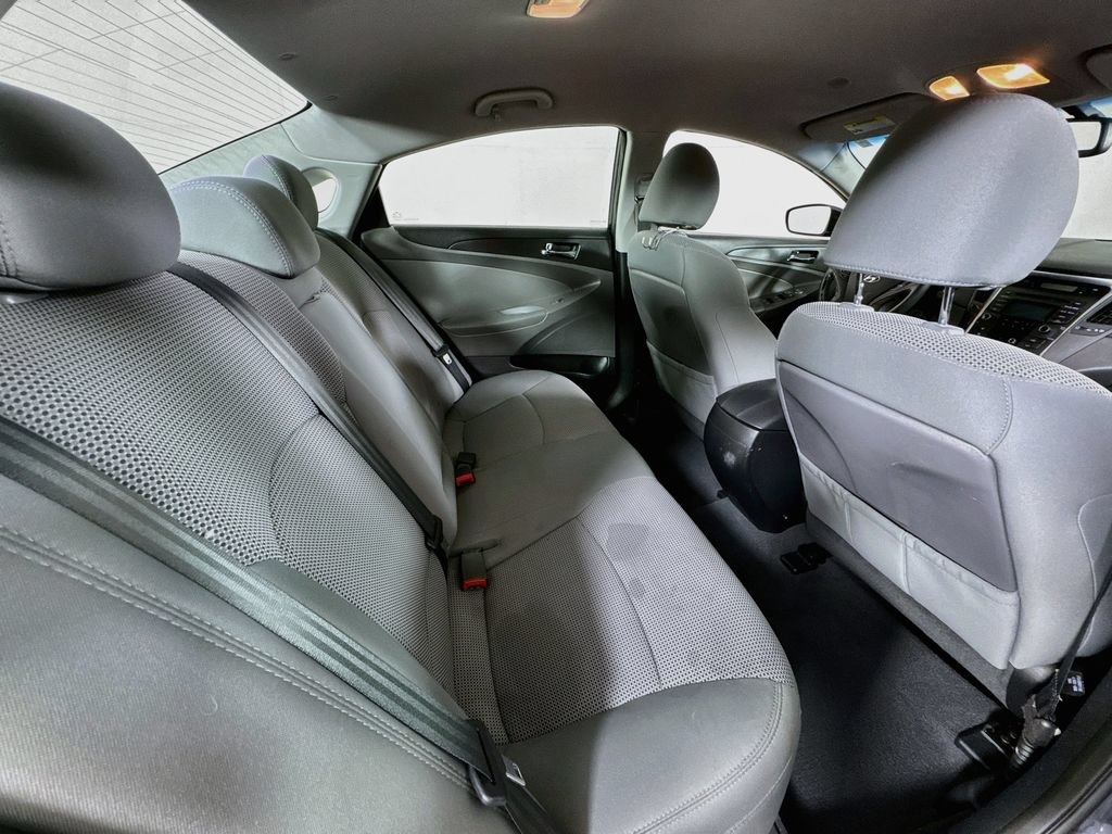 Used 2013 Hyundai Sonata GLS w/ Popular Equipment Pkg FWD image 24