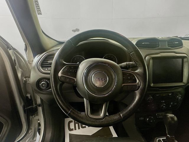 Used 2019 Jeep Renegade Limited w/ Quick Order Package 22P image 11
