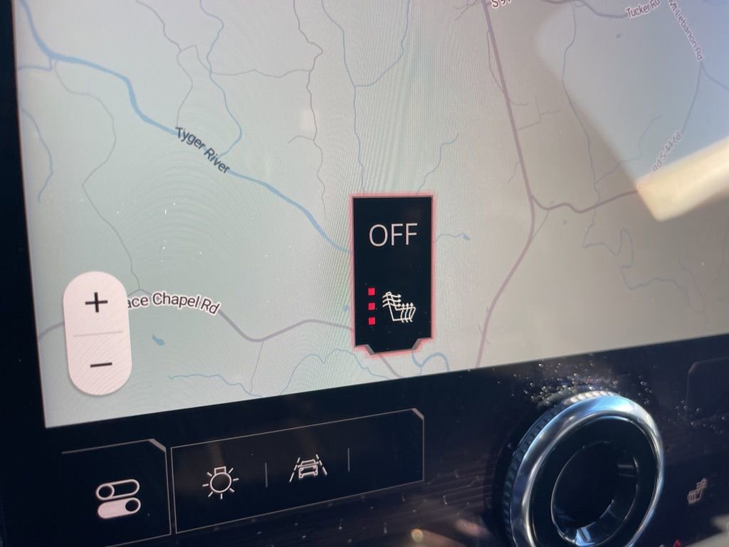 Used 2025 GMC Acadia Elevation FWD image 15