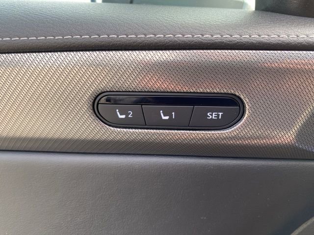 Used 2025 INFINITI QX60 Luxe AWD/4WD image 30