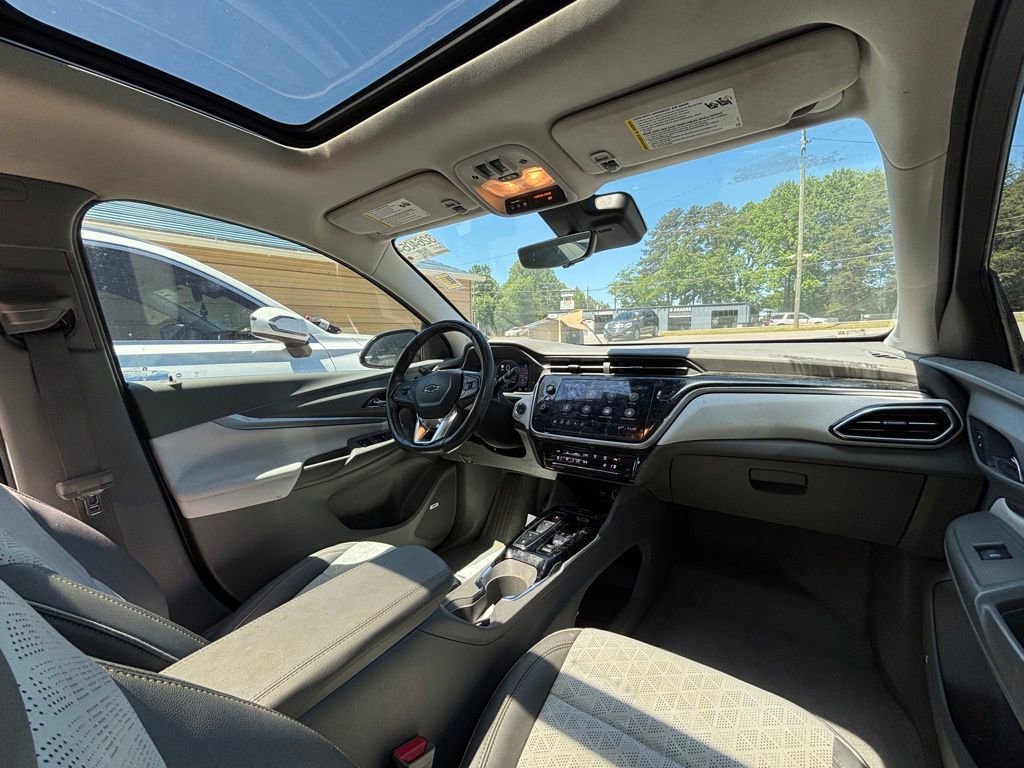Used 2022 Chevrolet Bolt EUV Premier w/ Launch Edition FWD image 12