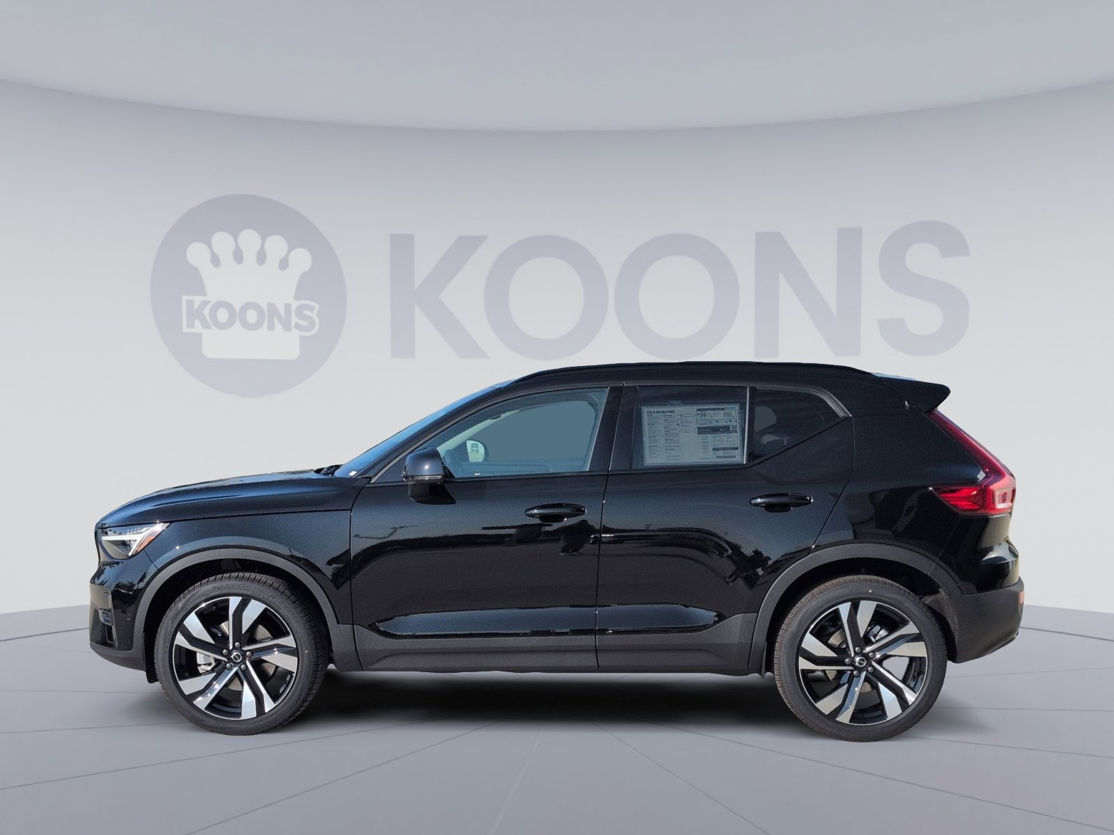 New 2026 Volvo XC40 B5 Ultra w/ Protection Package Premier image 2