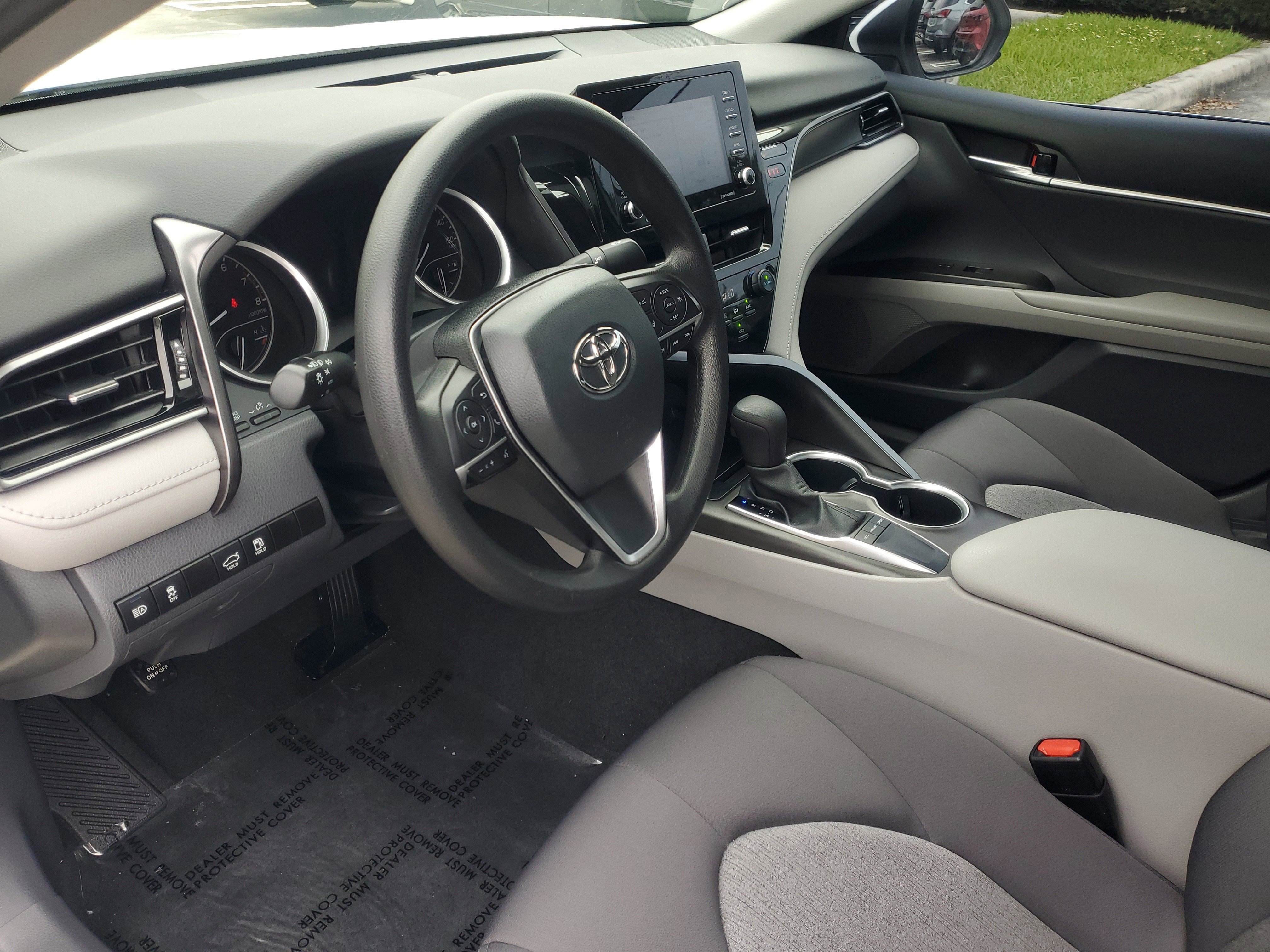 Used 2023 Toyota Camry LE image 16