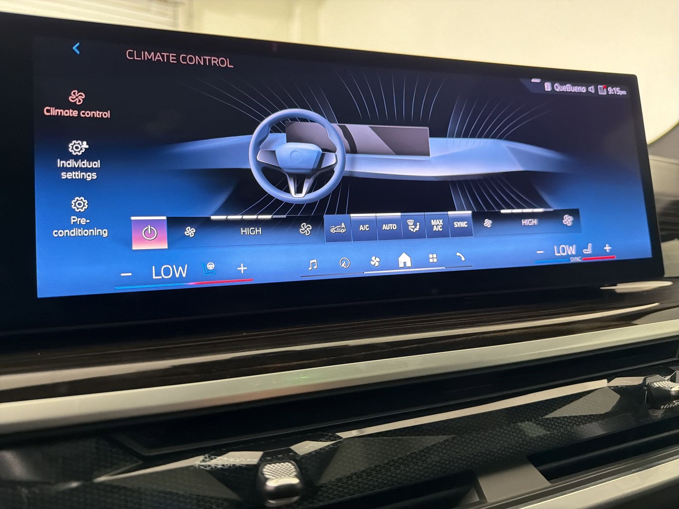 Used 2025 BMW X5 xDrive50e AWD/4WD image 25