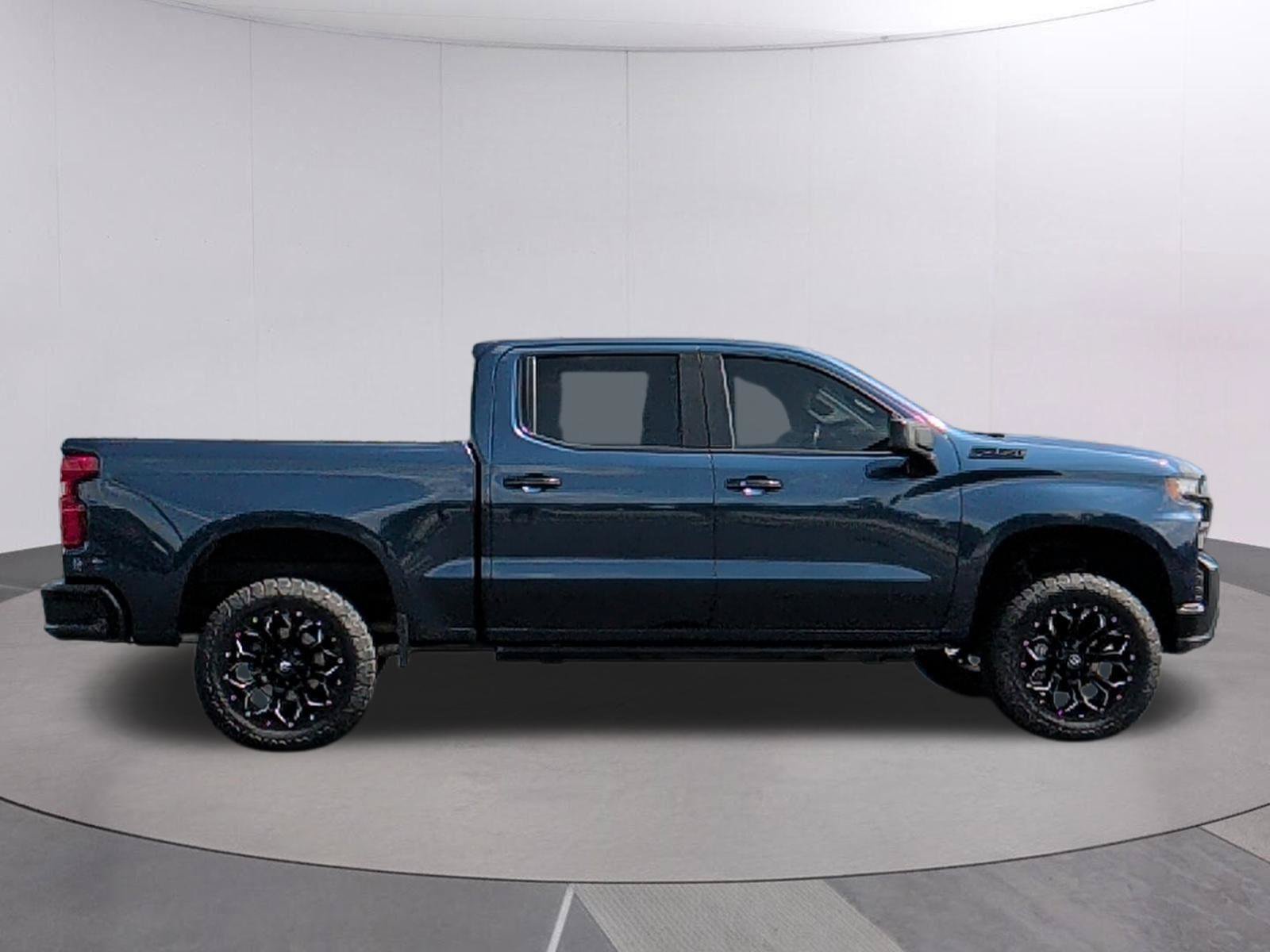 Used 2020 Chevrolet Silverado 1500 LT Trail Boss AWD/4WD image 7