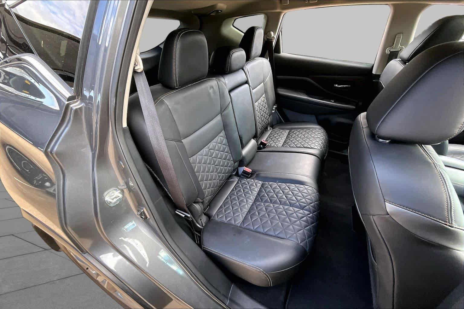 Certified 2023 Nissan Murano Platinum w/ Cargo Package FWD image 21
