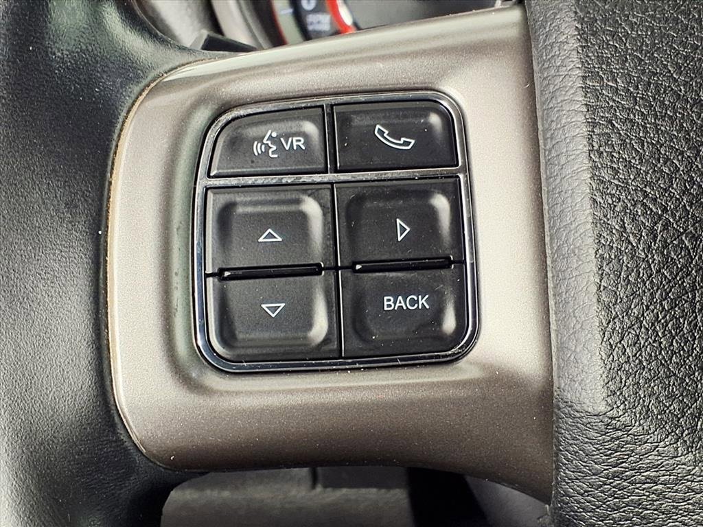 Used 2015 Dodge Journey Crossroad w/ Flexible Seating Group image 16