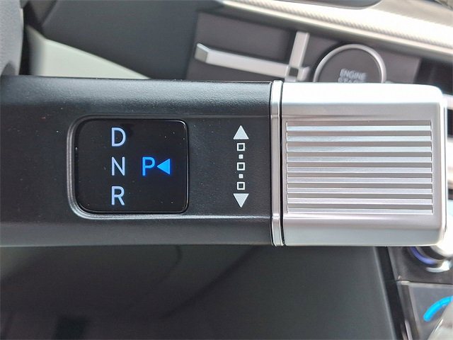 Used 2025 Hyundai Santa Fe SEL image 14