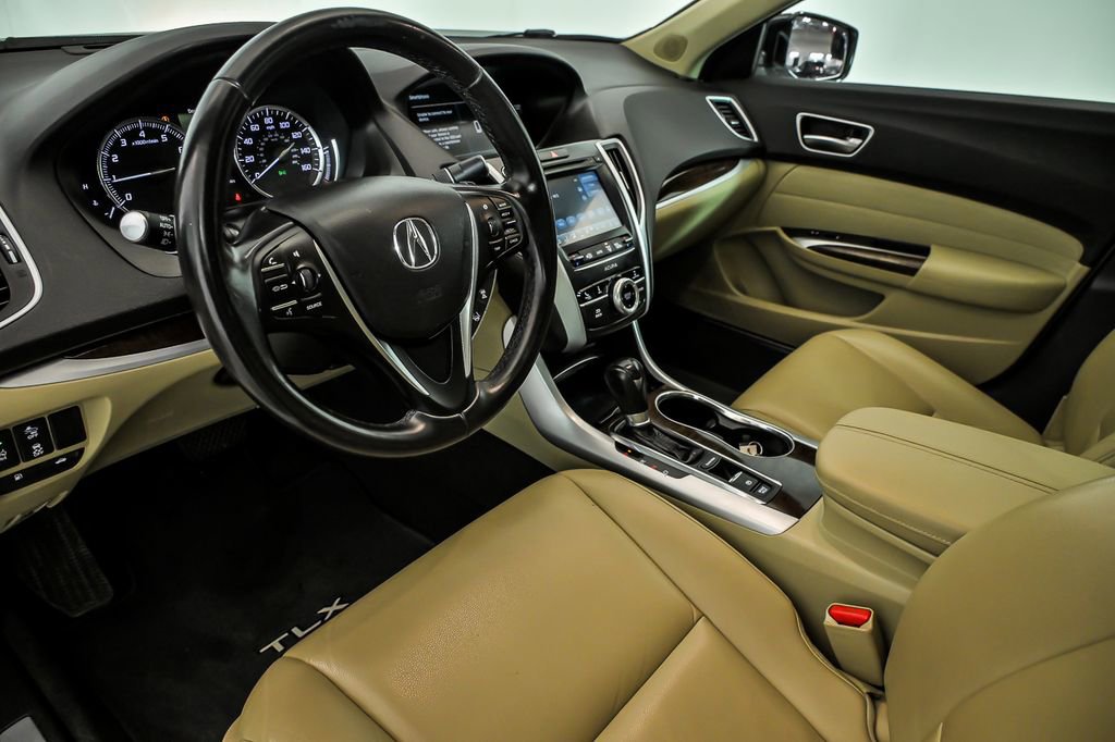 Used 2020 Acura TLX image 12