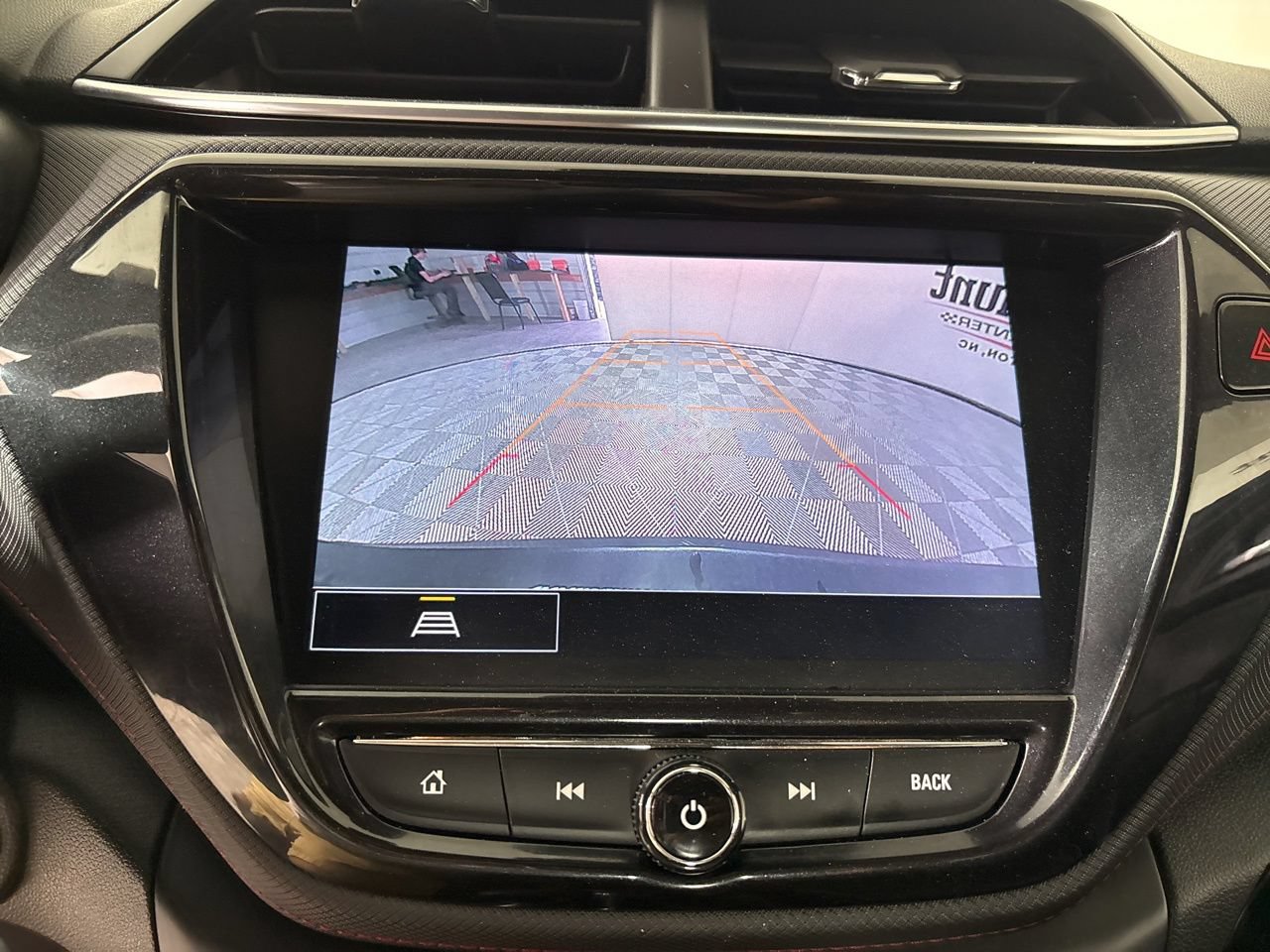 Used 2023 Chevrolet TrailBlazer RS w/ Sun and Liftgate Package FWD image 15