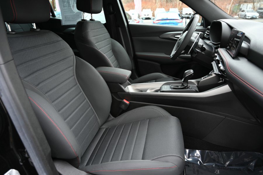 Used 2024 Dodge Hornet R/T w/ R/T Blacktop Package image 18