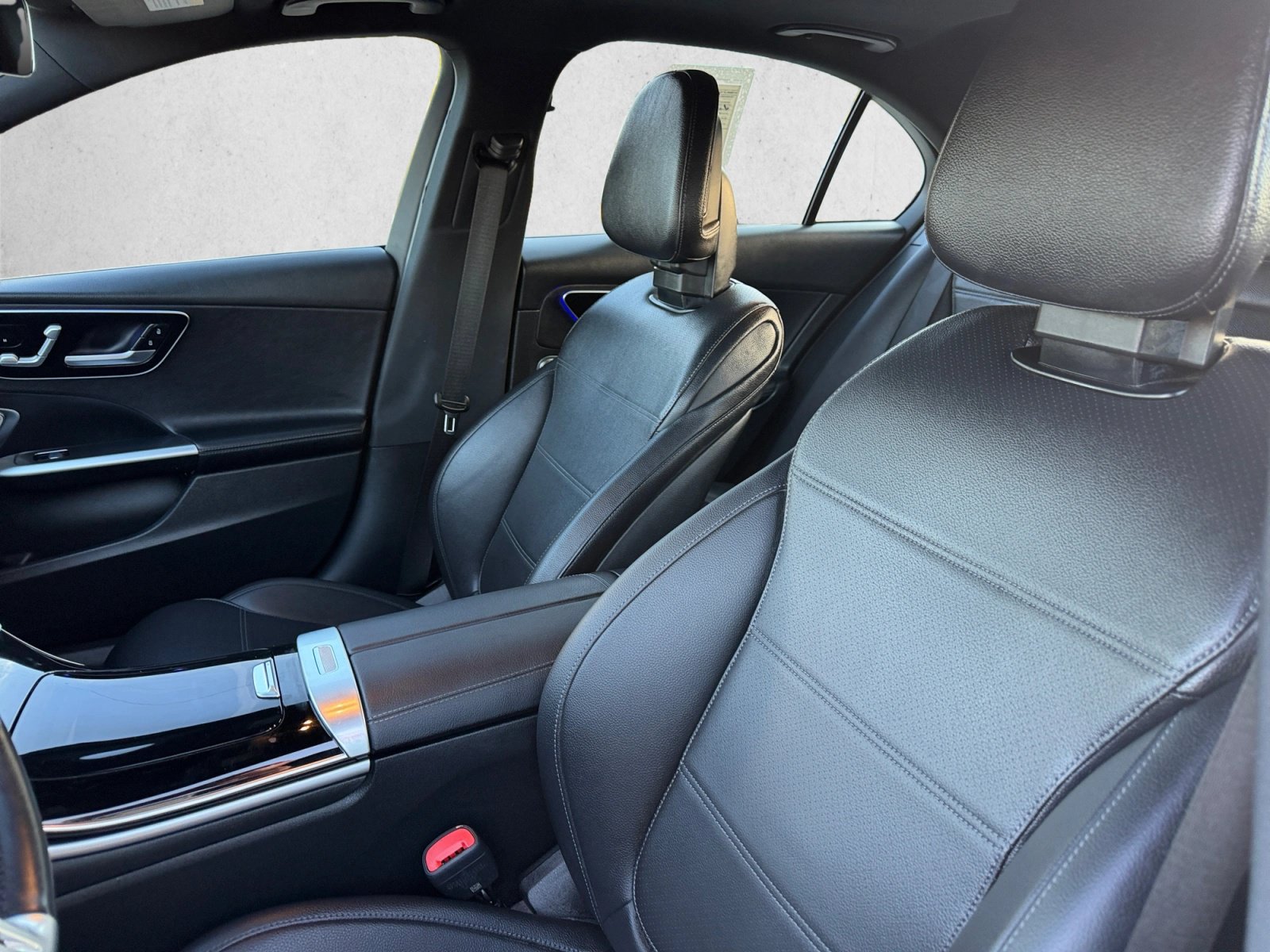 Certified 2024 Mercedes-Benz C 300 4MATIC Sedan image 11