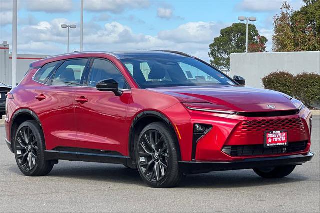 Certified 2025 Toyota Crown Signia w/ Advanced Technology Package image 5