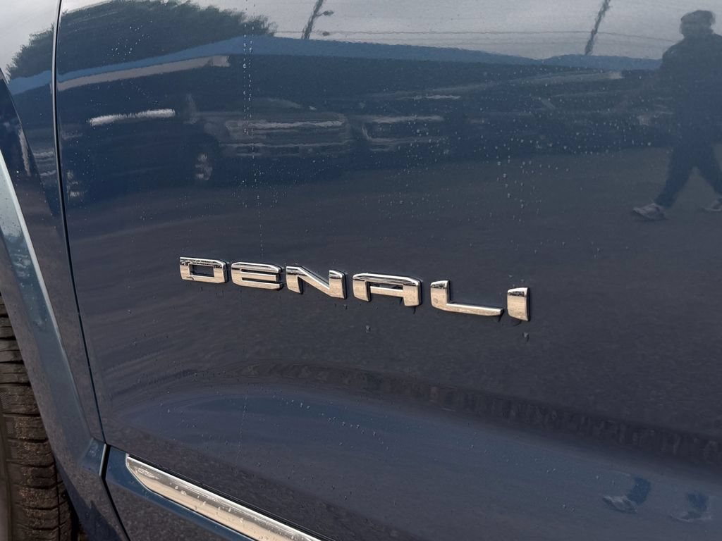 New 2026 GMC Terrain Denali w/ LPO, Floor Liner Package AWD/4WD image 12
