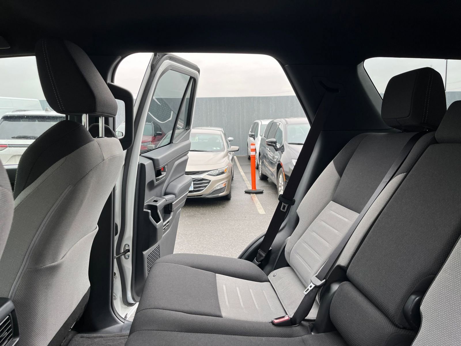 Used 2025 Toyota 4Runner TRD Off-Road image 40