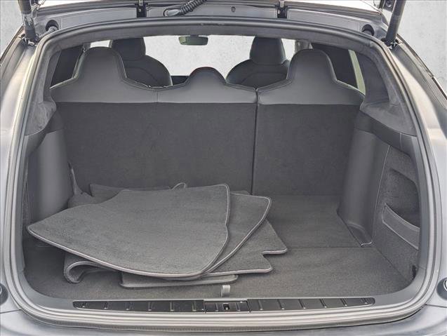 Used 2022 Tesla Model X image 6