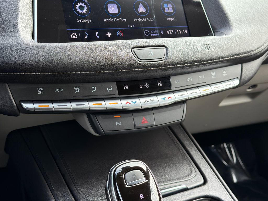 Used 2021 Cadillac XT4 Luxury image 27