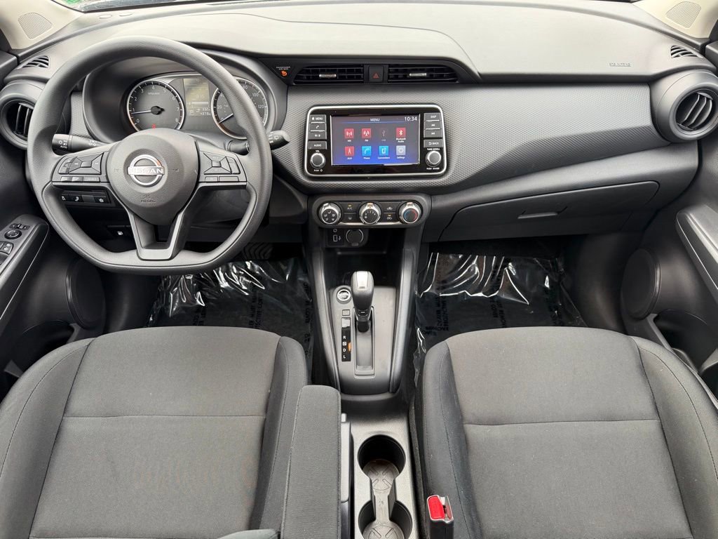 Used 2025 Nissan Kicks Play S image 16