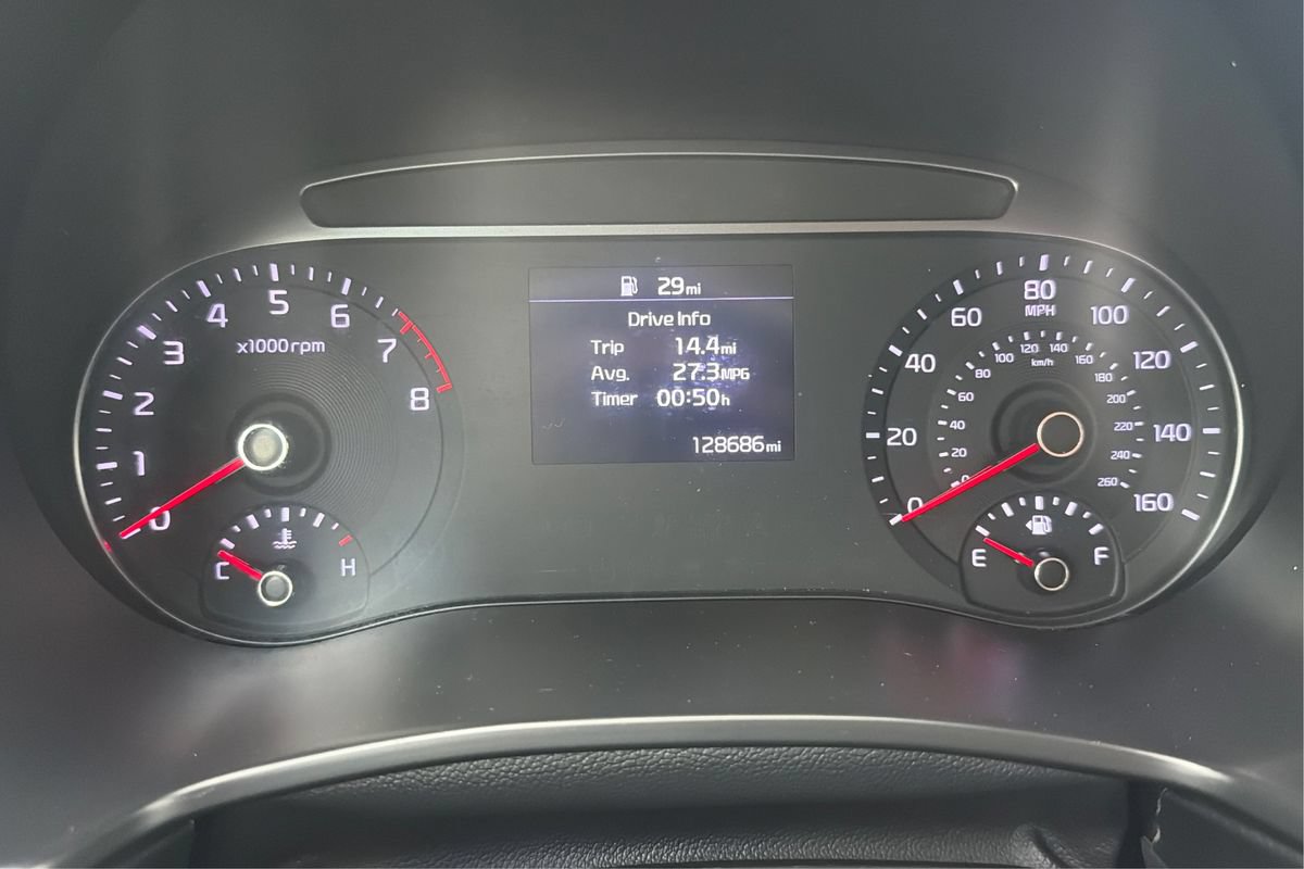 Used 2021 Kia Soul LX FWD image 16