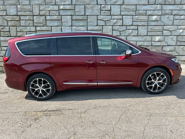 Certified 2021 Chrysler Pacifica Limited w/ Premium & Safety Sphere Group AWD/4WD image 6