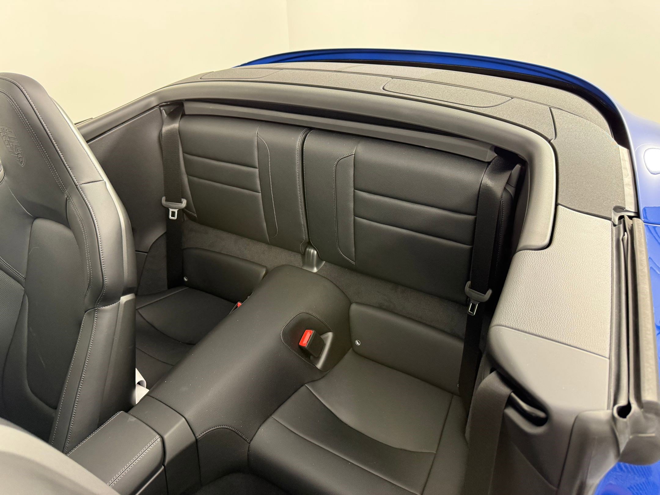 Certified 2025 Porsche 911 Carrera image 17