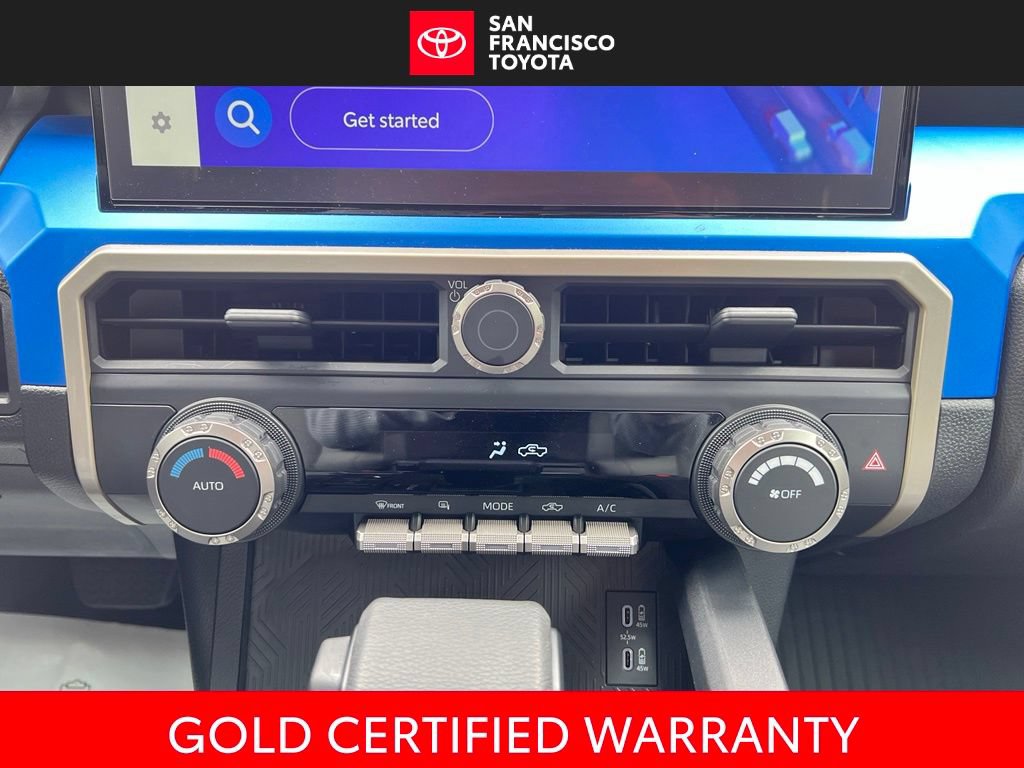 Certified 2025 Toyota Tacoma TRD Off-Road AWD/4WD image 26