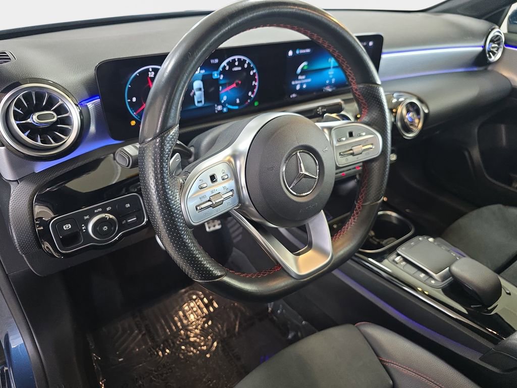 Used 2021 Mercedes-Benz A 220 image 19