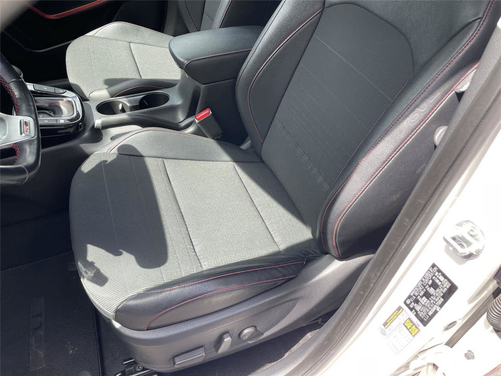 Used 2020 Kia Soul GT-Line Turbo FWD image 12